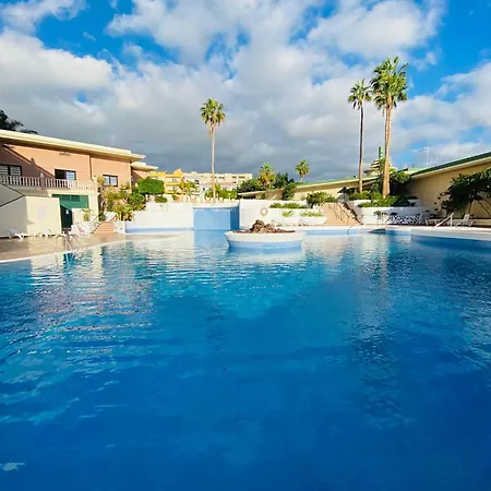 Sunset Paradise Apartmán *